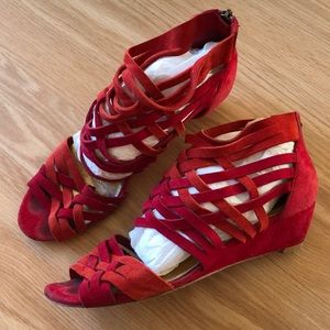 ANTHRO DANIBLACK Red/Orange Woven Suede Sandals, 6